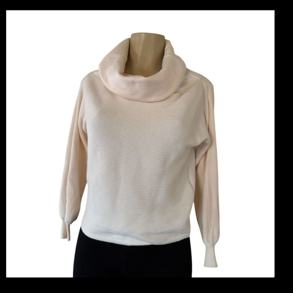 Zara sweater Ivory Cowl Neck Knit Sweater Size small women’s
